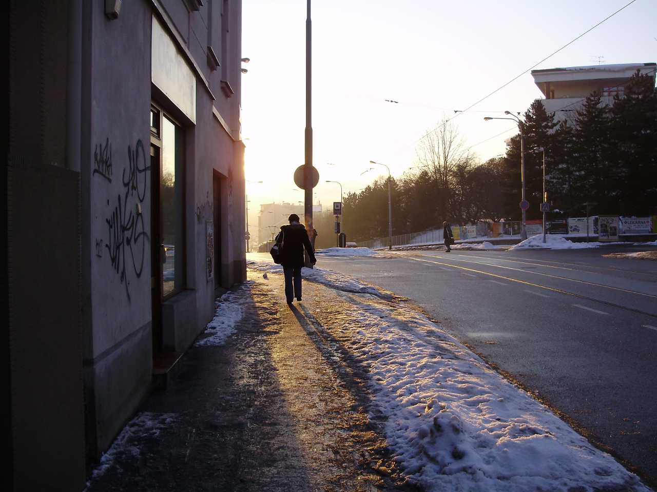 p2030445
