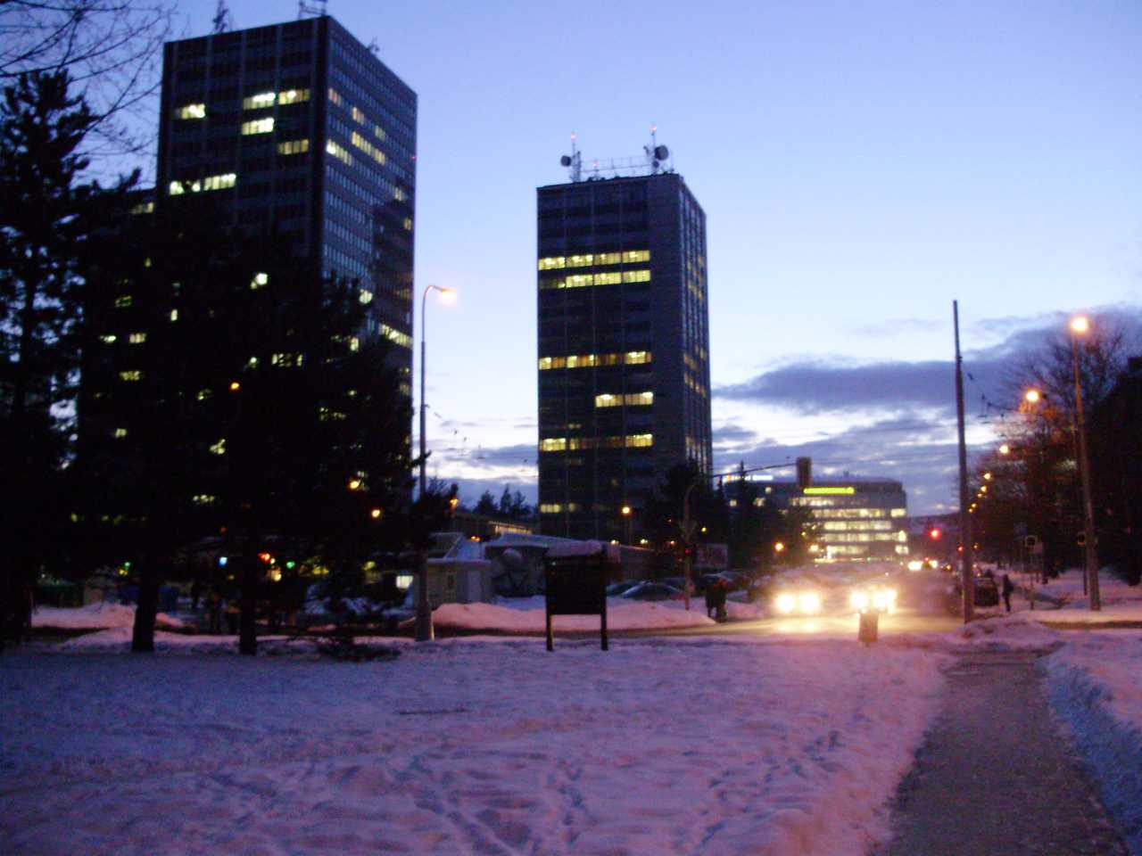 p2030454